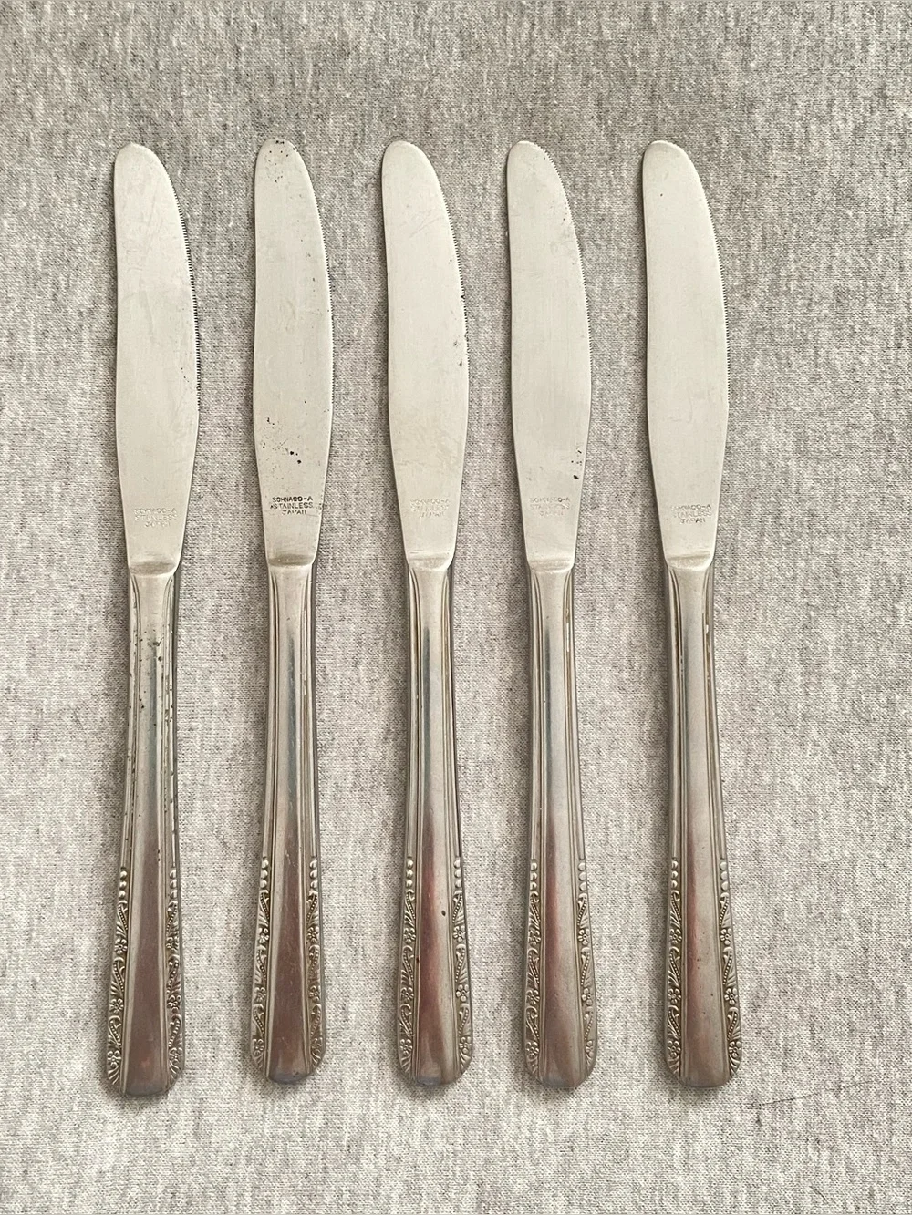 Sohnaco-A Classic Stainless Steel Butter Knives - Set of 5 Made in Japan
